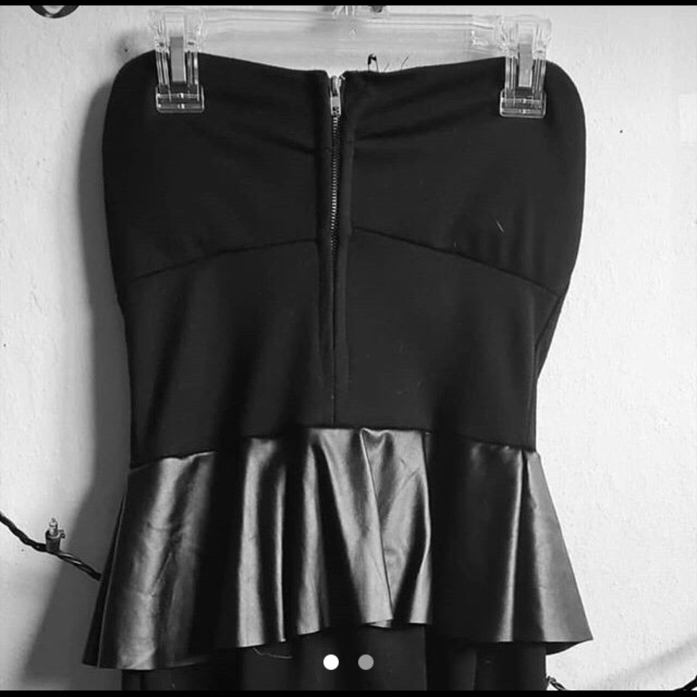 Black bodycon dress